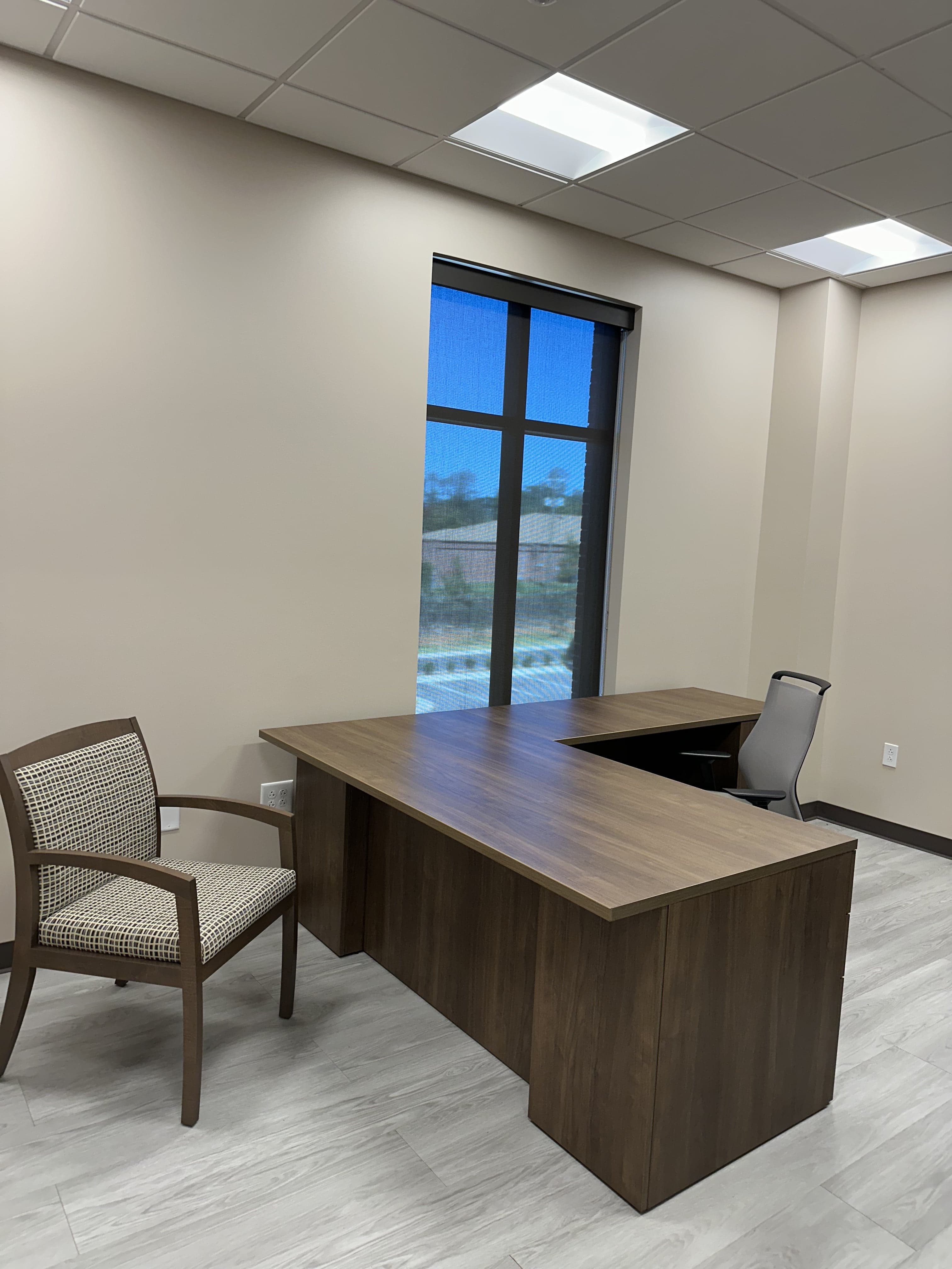 Office Working Space(Unit #208)
